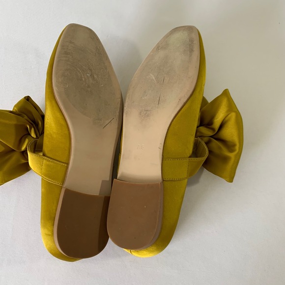 Jeffrey Campbell Anthropologie Flats 7.5 Yellow Satin Oversized Big Bow Coquette - Picture 10 of 12